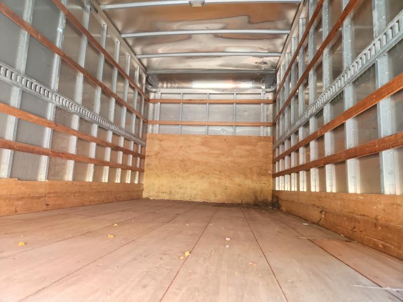 2019 Isuzu Npr hd VIN JALC4W161K7010715 COPART salvage auction — MINOR DENT/SCRATCHES, Fl - Certificate Of Title (P), sold $25 on 2026-07-28 (photo 6)