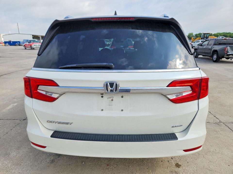2018 Honda Odyssey VIN 5FNRL6H72JB092265 COPART salvage auction — SIDE, Tx - Certificate Of Title, sold $8,100 on 2026-07-02 (photo 6)