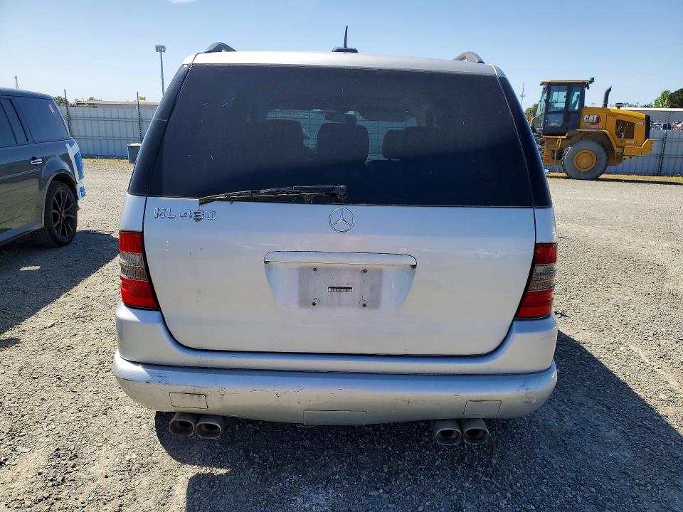 2000 Mercedes-benz Ml-class VIN 4JGAB72E8YA194018 COPART salvage auction — MINOR DENT/SCRATCHES, Ca - Dis/Dlr/Exp Only Clean Title, sold $150 on 2026-07-02 (photo 6)