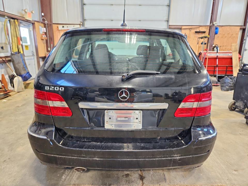 2008 Mercedes-benz B-class VIN WDDFH33XX8J382787 COPART salvage auction — VANDALISM, AB - OOP - ACTIVE, sold $900 on 2026-08-20 (photo 6)