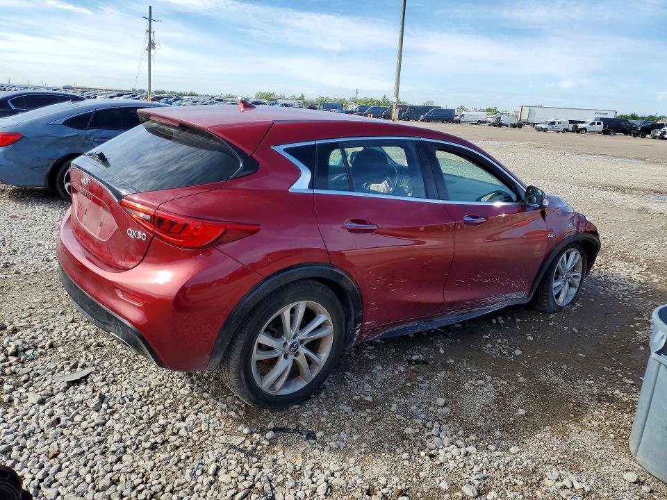 2017 Infiniti Qx30 VIN SJKCH5CP8HA036811 COPART salvage auction — FRONT END, TX - SALVAGE VEHICLE TITLE, sold $1,700 on 2026-07-02 (photo 3)