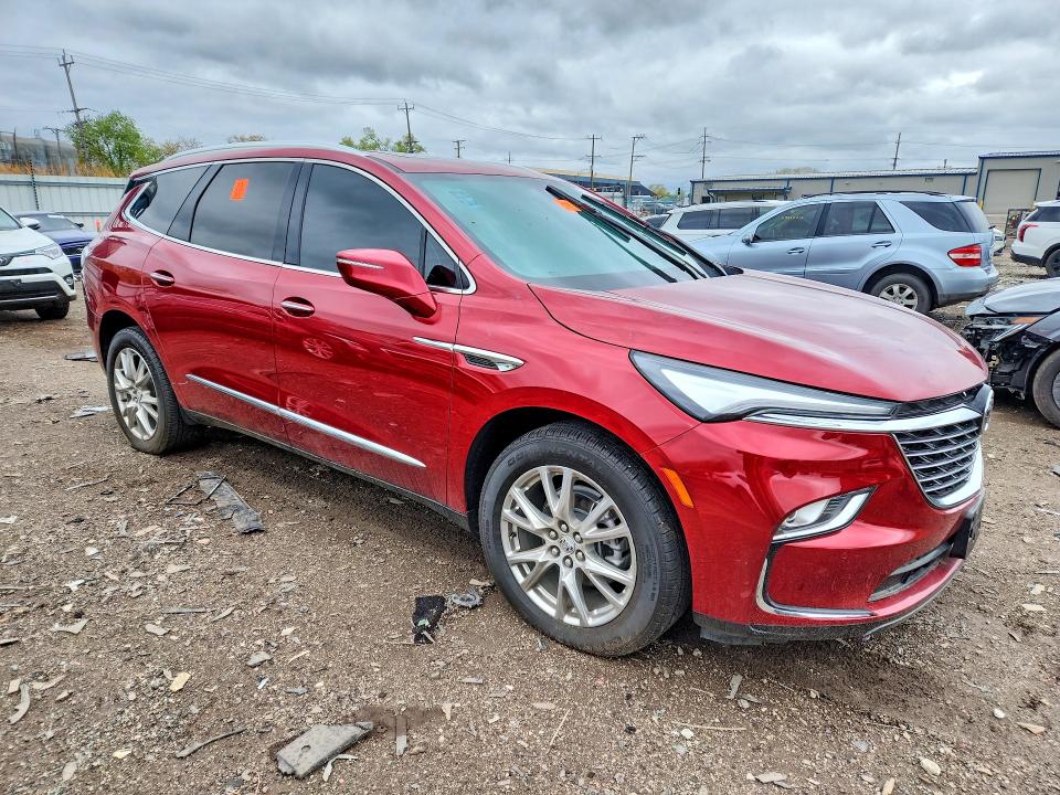 2023 Buick Enclave VIN 5GAEVAKW6PJ158279 COPART salvage auction — NORMAL WEAR, Il - Salvage Certificate, sold $9,500 on 2026-07-17 (photo 4)
