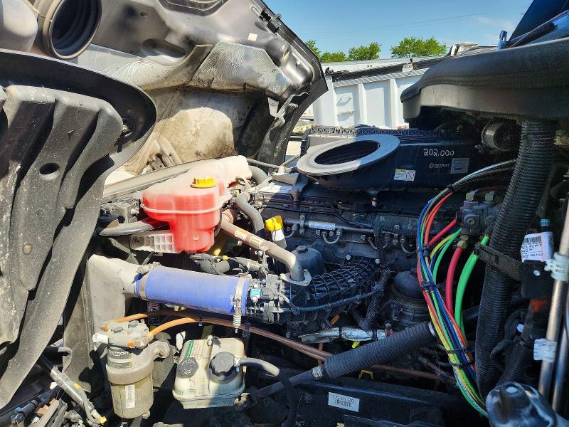 2023 Freightliner Cascadia 126 VIN 3AKJHHDR6PSUG5128 COPART salvage auction — ROLLOVER, NE - CERT OF TITLE-SALVAGE, sold $42,250 on 2026-07-09 (photo 7)