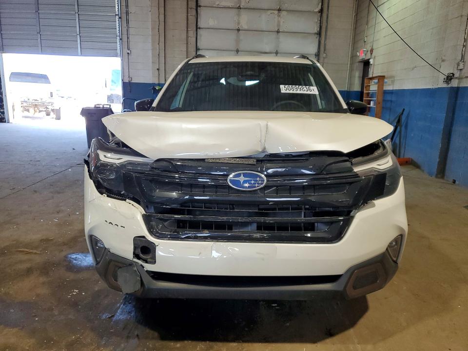 2025 Subaru Forester VIN JF2SLDHC7SH497902 COPART salvage auction — FRONT END, Mi - Cert Of Title-Salvage Vehicle, sold $7,400 on 2026-07-07 (photo 5)