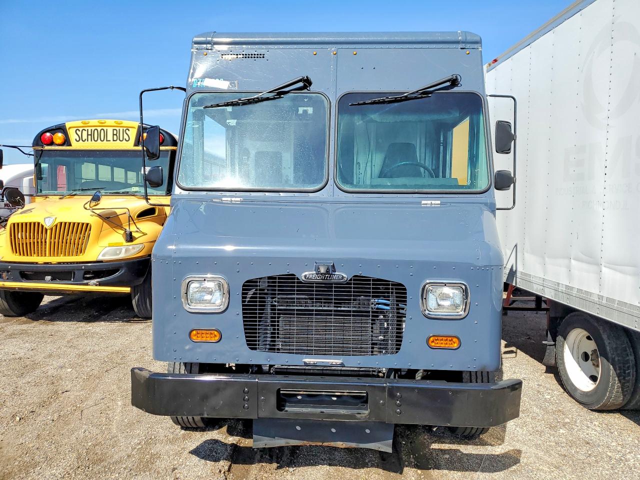 2020 Freightliner Mt45g VIN 4UZAC2EAXLCMH6095 COPART salvage auction — Normal Wear, IL - CERTIFICATE OF TITLE, sold $33,250 on 2026-07-07 (photo 5)