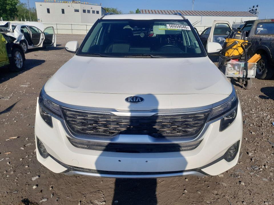2021 Kia Seltos VIN KNDERCAA8M7141433 COPART salvage auction — REAR END, Oh - Certificate Of Title, sold $8,100 on 2026-07-10 (photo 5)