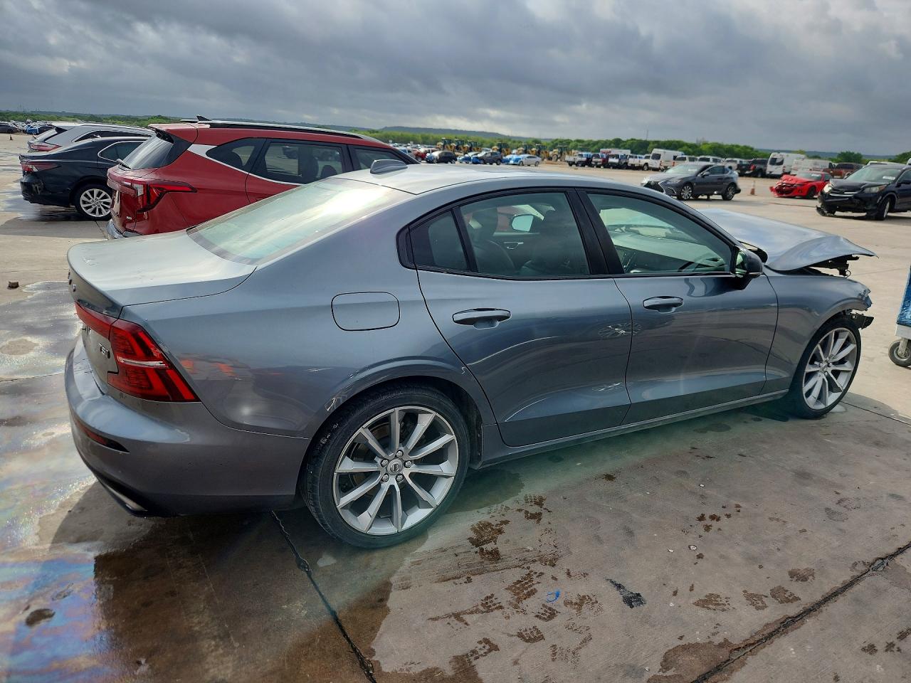 2021 Volvo S60 VIN 7JR102TZ4MG113524 COPART salvage auction — Front End, Sv - Salvage Title, sold $1,950 on 2026-07-09 (photo 3)