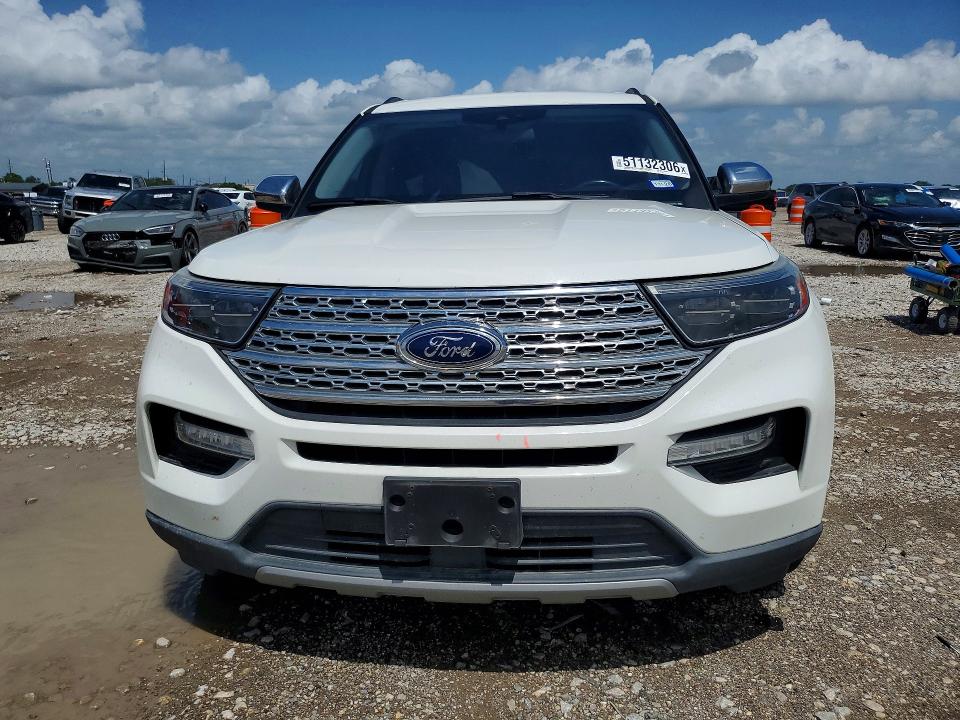 2020 Ford Explorer VIN 1FMSK7DH7LGC27950 COPART salvage auction — REAR END, Tx - Salvage Vehicle Title, sold $8,000 on 2026-07-02 (photo 5)