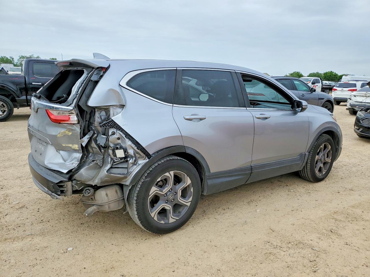 2018 Honda CR-V VIN 7FARW1H85JE030284 COPART salvage auction — Rear End, TX - SALVAGE VEHICLE TITLE, sold $6,500 on 2026-06-25 (photo 3)