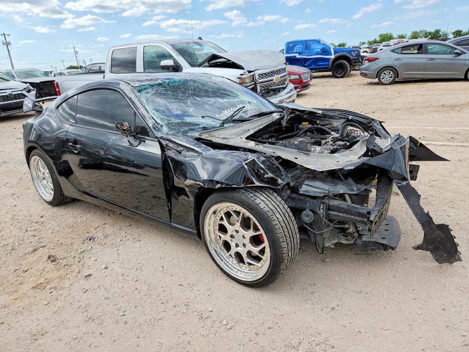 2018 Subaru Brz VIN JF1ZCAC10J8602088 COPART salvage auction — ALL OVER, Tx - Certificate Of Title, sold $1,050 on 2026-07-27 (photo 4)