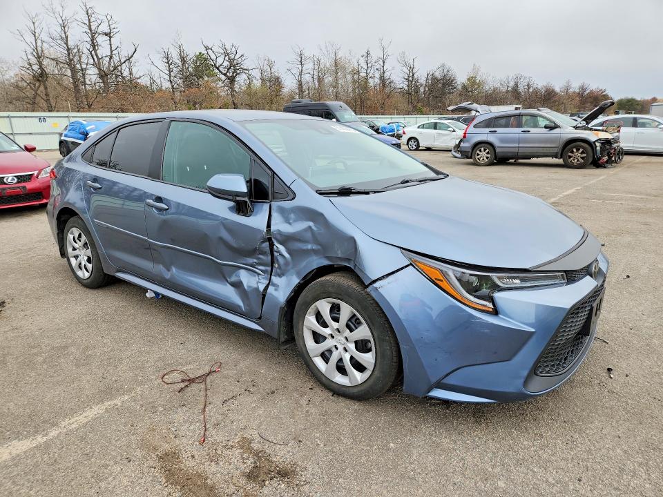2020 Toyota Corolla VIN 5YFEPRAE1LP139113 COPART salvage auction — SIDE, Salvage Title, sold $4,900 on 2026-07-20 (photo 4)