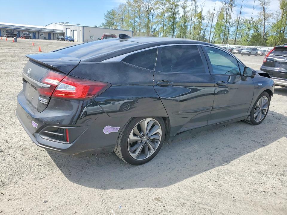 2019 Honda Clarity VIN JHMZC5F36KC002560 COPART salvage auction — FRONT END, CA - SALVAGE CERTIFICATE, sold $550 on 2026-07-27 (photo 3)