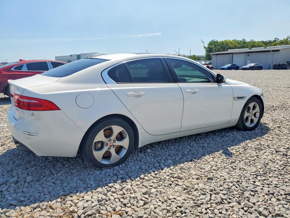 2017 Jaguar Xe VIN SAJAR4BG4HA973613 COPART salvage auction — MECHANICAL, FL - CERTIFICATE OF TITLE, sold $1,300 on 2026-07-08 (photo 3)