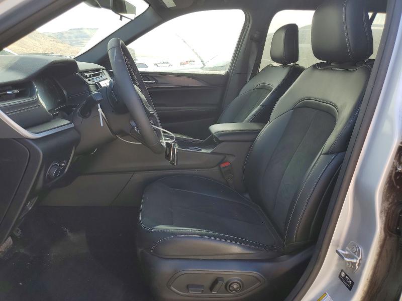 2025 Jeep Grand cherokee l VIN 1C4RJKAG5S8676895 COPART salvage auction — BURN, Nv - Salvage Title, sold $18,000 on 2026-07-13 (photo 7)