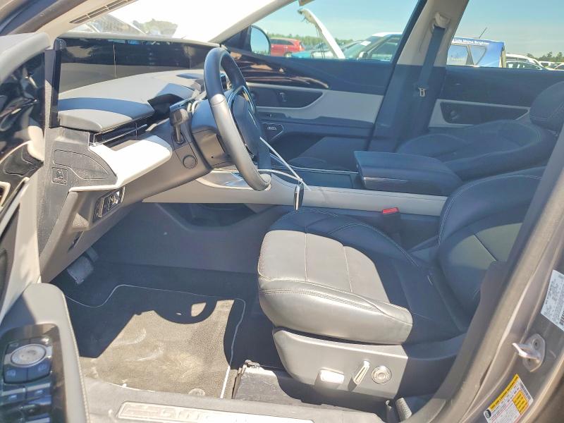 2025 Lincoln Nautilus VIN 5LMPJ8J49SJ921795 COPART salvage auction — FRONT END, Tx - Salvage Vehicle Title, sold $12,900 on 2026-07-28 (photo 7)