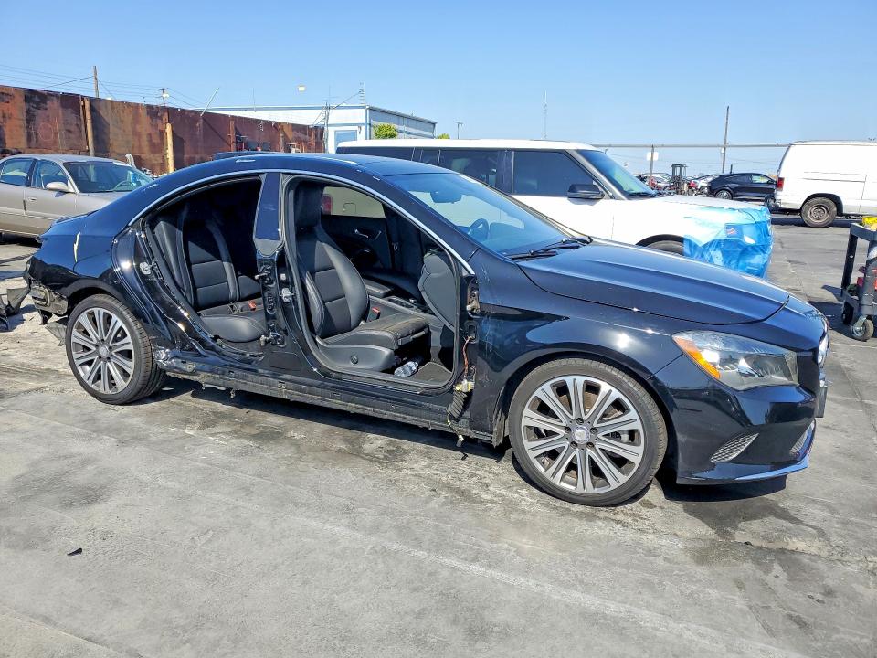 2018 Mercedes-benz Cla-klasse VIN WDDSJ4EB5JN501211 COPART salvage auction — REAR END, Salvage Title, sold $4,200 on 2026-07-17 (photo 4)