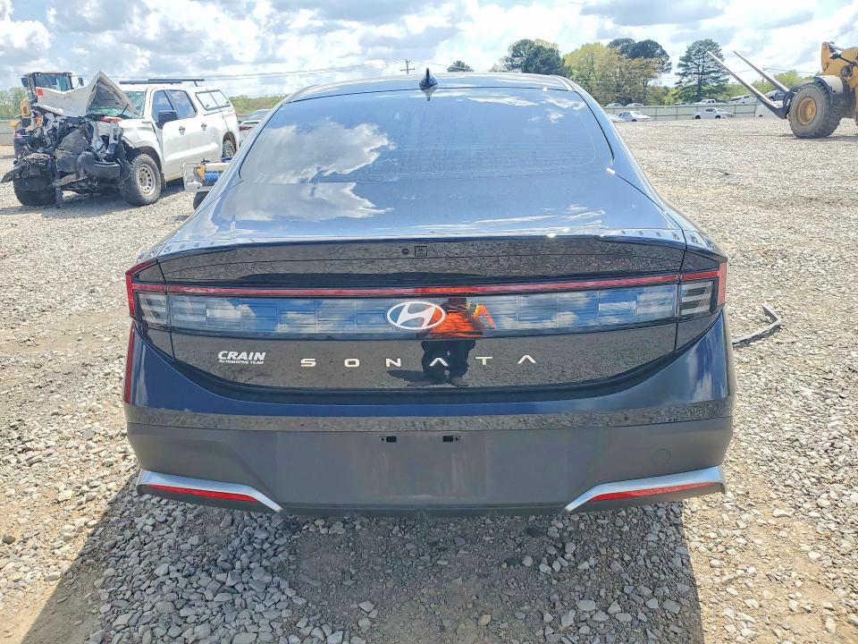 2025 Hyundai Sonata VIN KMHL24JA4SA504789 COPART salvage auction — FRONT END, Id - Salvage Certificate Of Title, sold $5,200 on 2026-07-08 (photo 6)