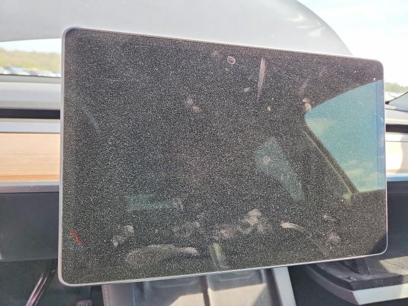 2022 Tesla Model y VIN 7SAYGDEE2NF574931 COPART salvage auction — FRONT END, Il - Salvage Certificate, sold $9,200 on 2026-07-15 (photo 9)