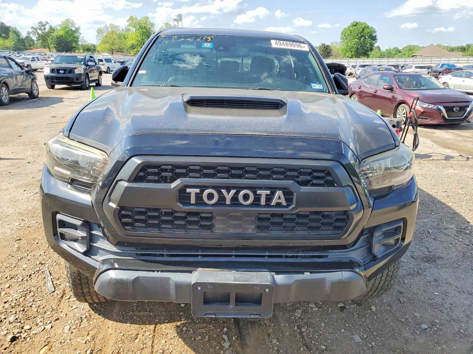 2018 Toyota VIN 5TFCZ5ANXJX134632 COPART salvage auction — SIDE, Tx - Certificate Of Title, sold $19,900 on 2026-07-06 (photo 5)