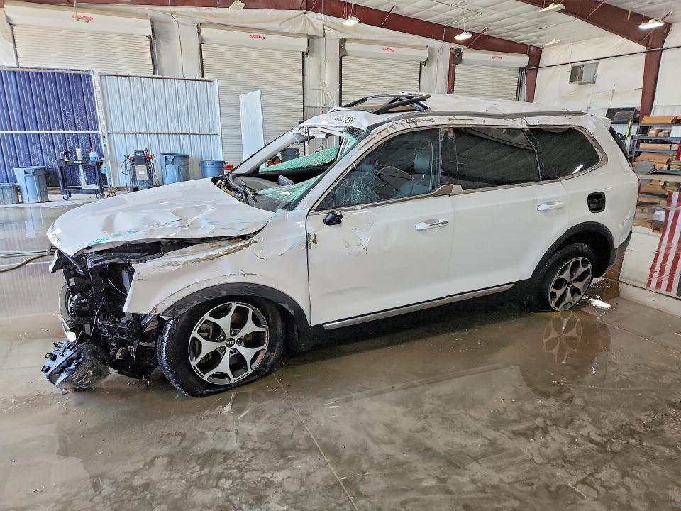 2021 Kia Telluride VIN 5XYP3DHC6MG161660 COPART salvage auction — ROLLOVER, Il - Salvage Certificate, sold $1,950 on 2026-07-06 (photo 1)