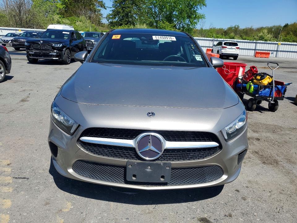 2019 Mercedes-benz A-klasse VIN WDD3G4FB0KW007013 COPART salvage auction — WATER/FLOOD, PA, sold $475 on 2026-07-28 (photo 5)