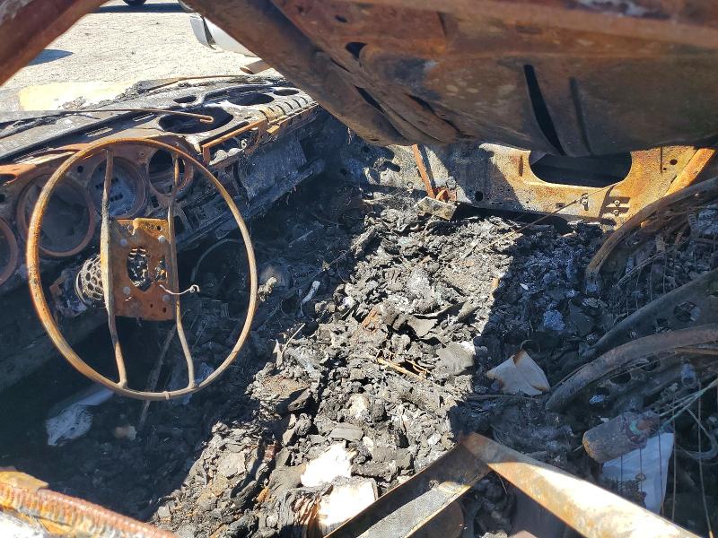 1988 Porsche 911 VIN WP0AB091XJS120209 COPART salvage auction — BURN, Ca - Non-Repairable Vehicle Cert, sold $3,700 on 2026-07-09 (photo 7)