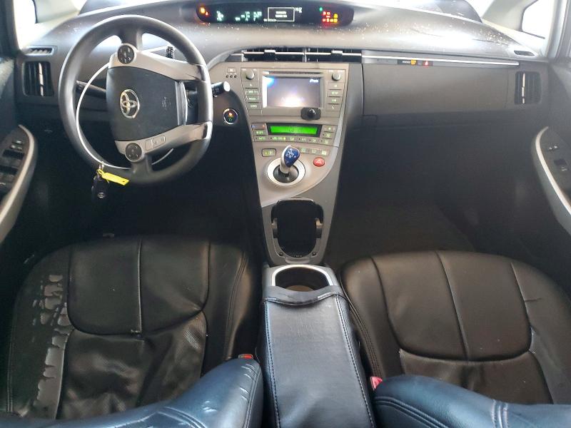 2015 Toyota Prius VIN JTDKN3DU5F0483339 COPART salvage auction — ROLLOVER, CA - NON-REPAIRABLE VEHICLE CERT, sold $550 on 2026-07-27 (photo 8)