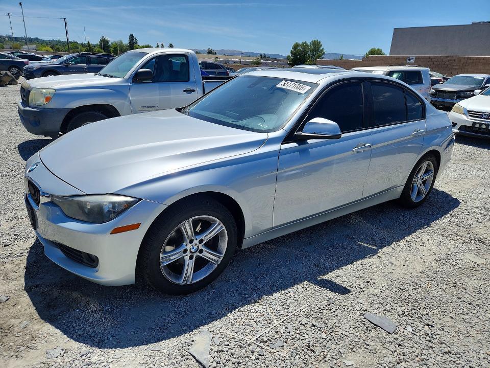 2013 BMW 3er VIN WBA3A5G53DNP24747 COPART salvage auction — REAR END, Ca - Salvage Certificate, sold $2,700 on 2026-07-08 (photo 1)
