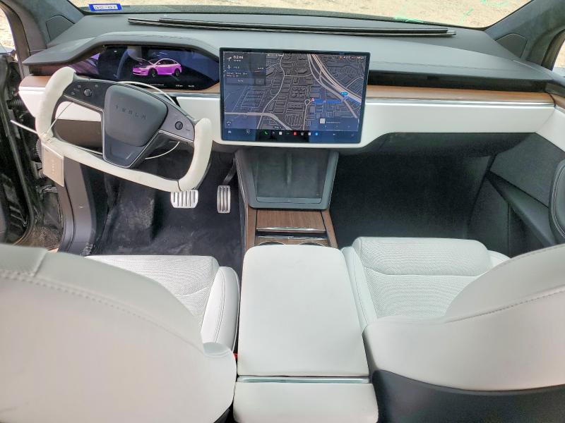 2023 Tesla Model x VIN 7SAXCBE52PF423179 COPART salvage auction — FRONT END, TX - CERTIFICATE OF TITLE, sold $17,300 on 2026-07-30 (photo 8)