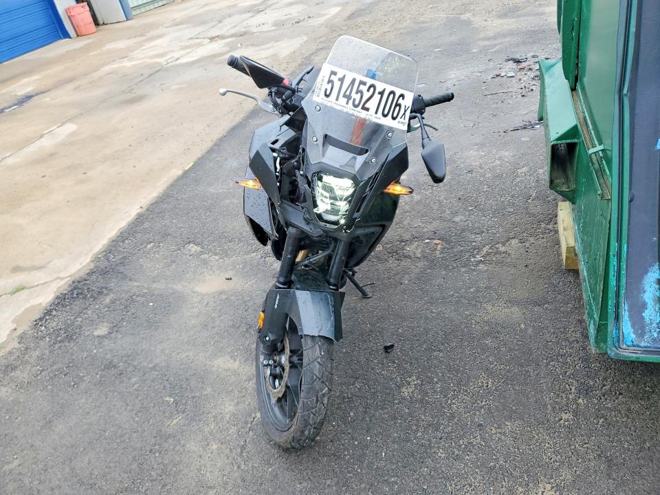 2024 Honda Cb VIN MLHPC7255R5000418 COPART salvage auction — FRONT END, Ar - Certificate Of Title, sold $625 on 2026-07-02 (photo 2)