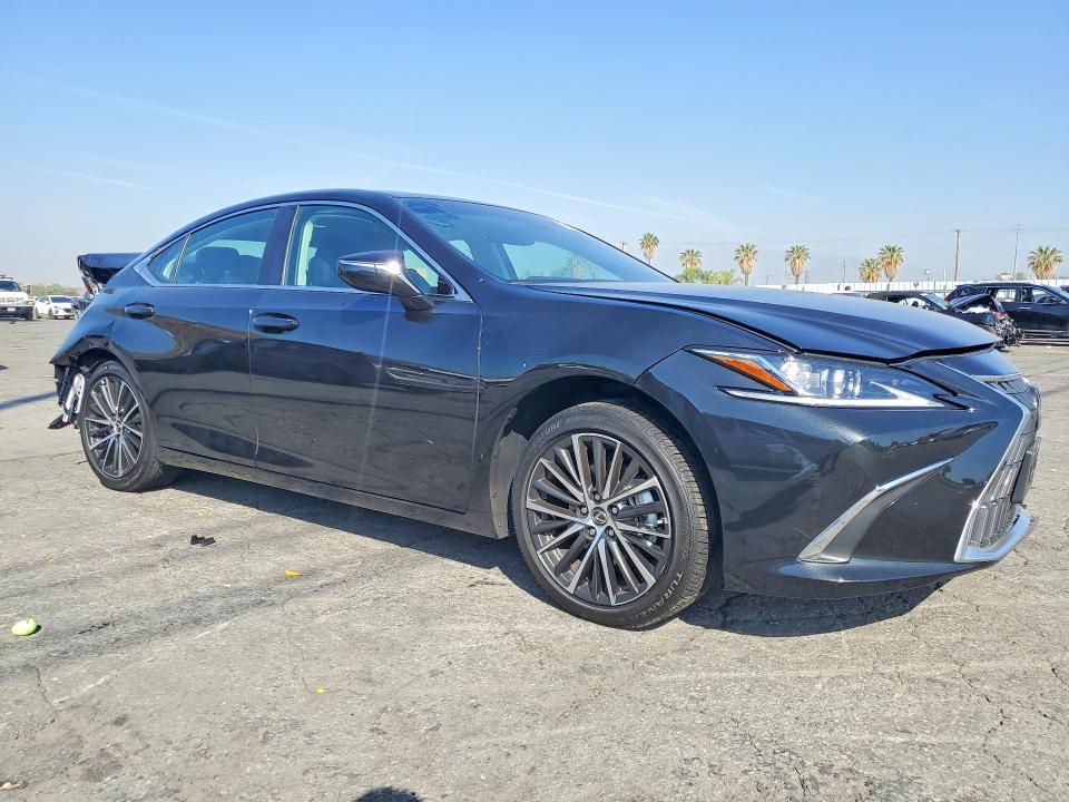 2025 Lexus ES VIN 58ADA1C10SU076102 COPART salvage auction — REAR END, CA - SALVAGE CERTIFICATE, sold $12,200 on 2026-07-30 (photo 4)