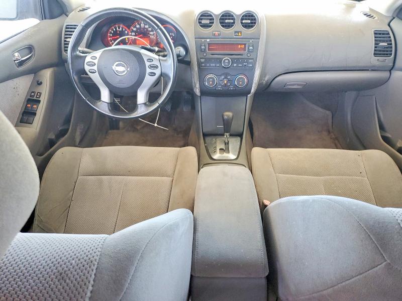 2008 Nissan Altima VIN 1N4AL21E38N522207 COPART salvage auction — SIDE, FL - CERT OF TITLE SLVG REBUILDABLE, sold $375 on 2026-07-02 (photo 8)