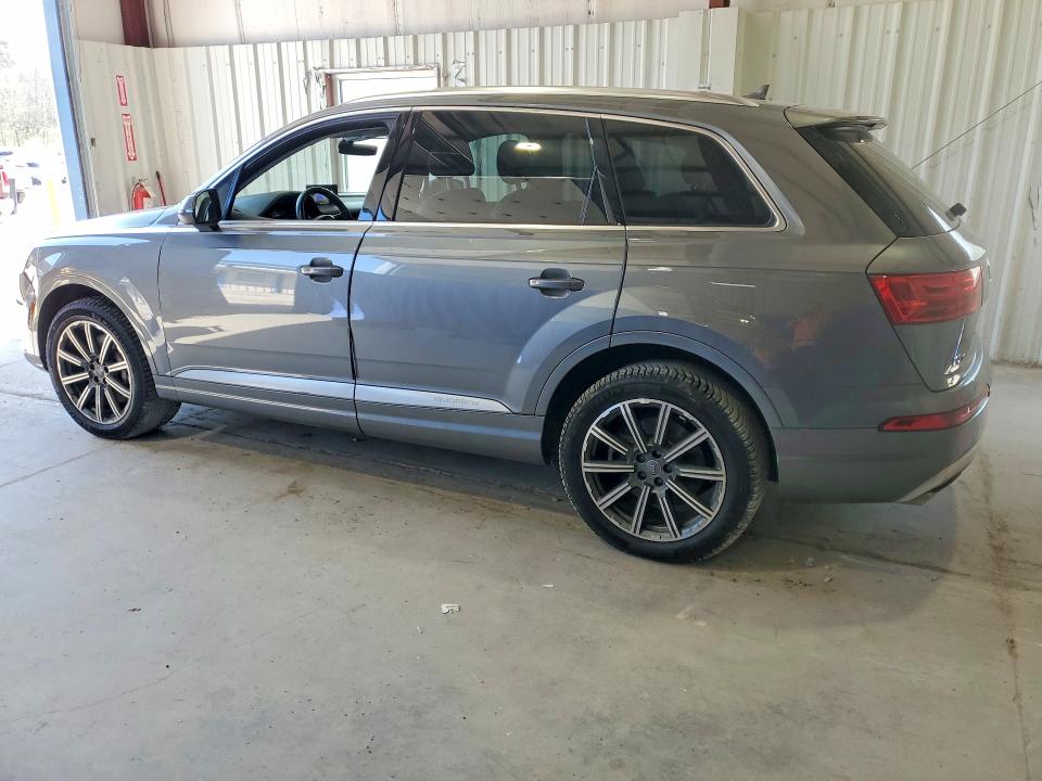 2017 Audi Q7 VIN WA1LHAF78HD036162 COPART salvage auction — UNDERCARRIAGE, In - Certificate Of Title, sold $5,100 on 2026-07-23 (photo 2)