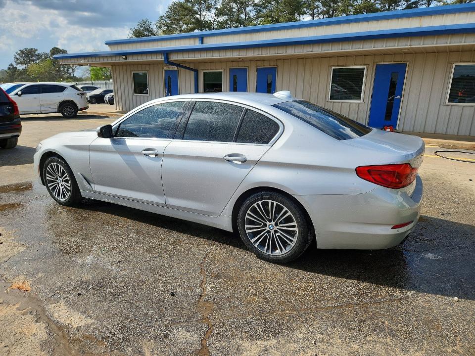 2019 BMW 5er VIN WBAJA5C56KBX86641 COPART salvage auction — MINOR DENT/SCRATCHES, Al - Certificate Of Title, sold $6,300 on 2026-07-28 (photo 2)