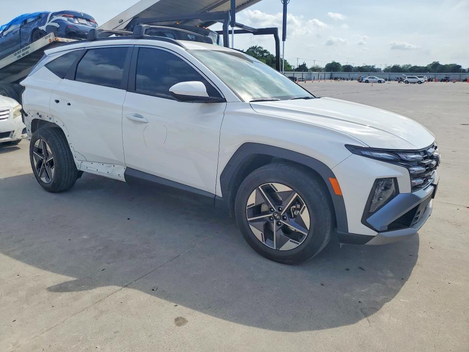 2025 Hyundai Tucson VIN 5NMJB3DE3SH594947 COPART salvage auction — REAR END, Tx - Salvage Vehicle Title, sold $11,000 on 2026-07-09 (photo 4)