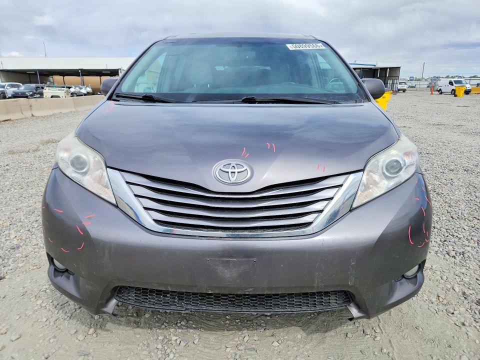 2017 Toyota Sienna VIN 5TDDZ3DC8HS170841 COPART salvage auction — REAR END, CO - PUBLIC - SALVAGE TITLE (P), sold $6,200 on 2026-07-07 (photo 5)