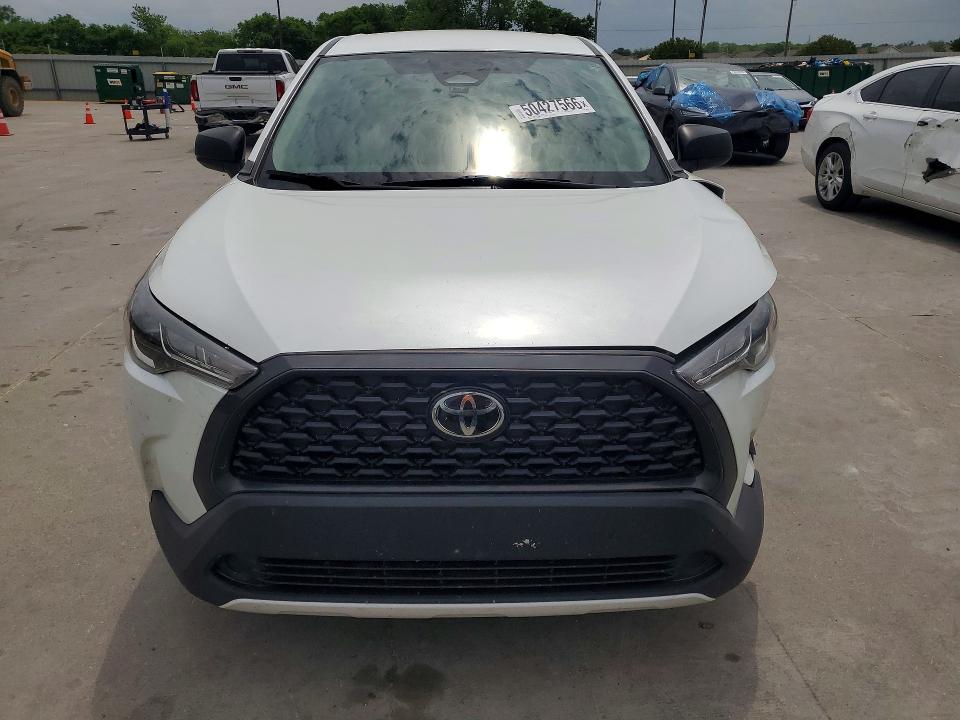 2023 Toyota Corolla cross VIN 7MUAAAAG1PV050888 COPART salvage auction — FRONT END, Tx - Salvage Vehicle Title, sold $11,200 on 2026-07-23 (photo 5)