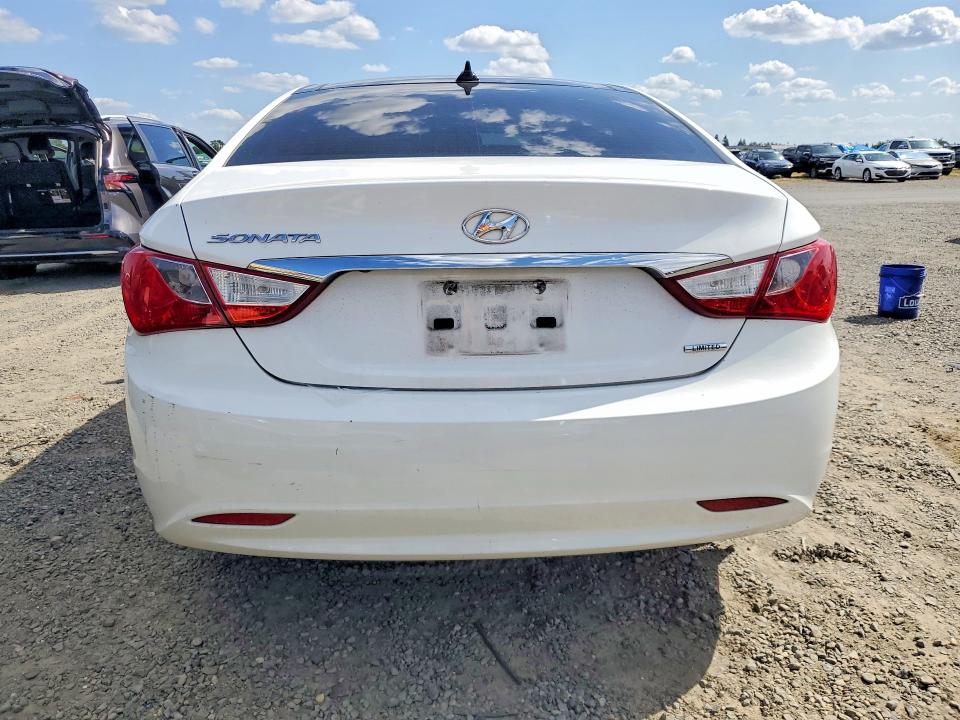 2012 Hyundai VIN 5NPEC4AC1CH461907 COPART salvage auction — FRONT END, Salvage Title, sold $575 on 2026-07-16 (photo 6)