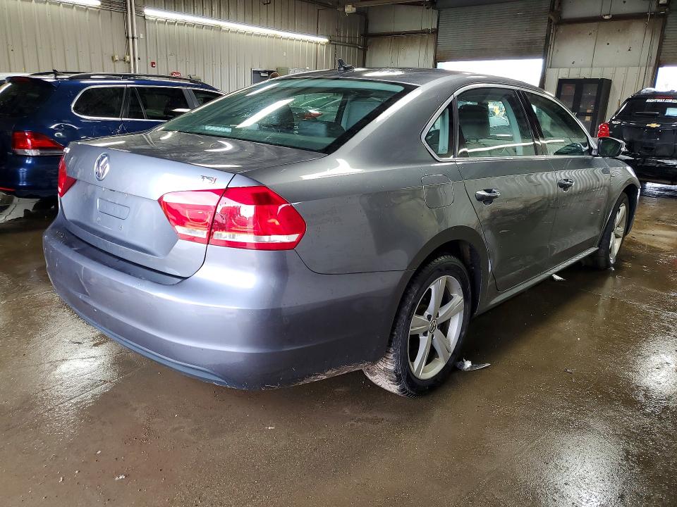 2015 Volkswagen Passat VIN 1VWAS7A39FC108217 COPART salvage auction — FRONT END, Il - Salvage Certificate, sold $450 on 2026-07-02 (photo 3)