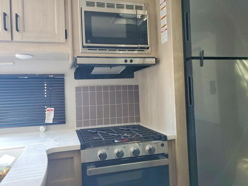2026 Forester river Recreational vehicle (rv) VIN 5ZT2ARUB4TN302306 COPART salvage auction — VANDALISM, NV - SALVAGE TITLE, sold $15 on 2026-07-30 (photo 7)