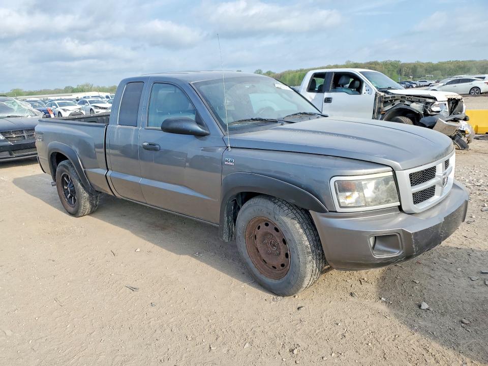2010 Dodge Dakota VIN 1D7CW3BP0AS104619 COPART salvage auction — FRONT END, Ks - Cert Of Title-Salvage, sold $2,200 on 2026-07-21 (photo 4)