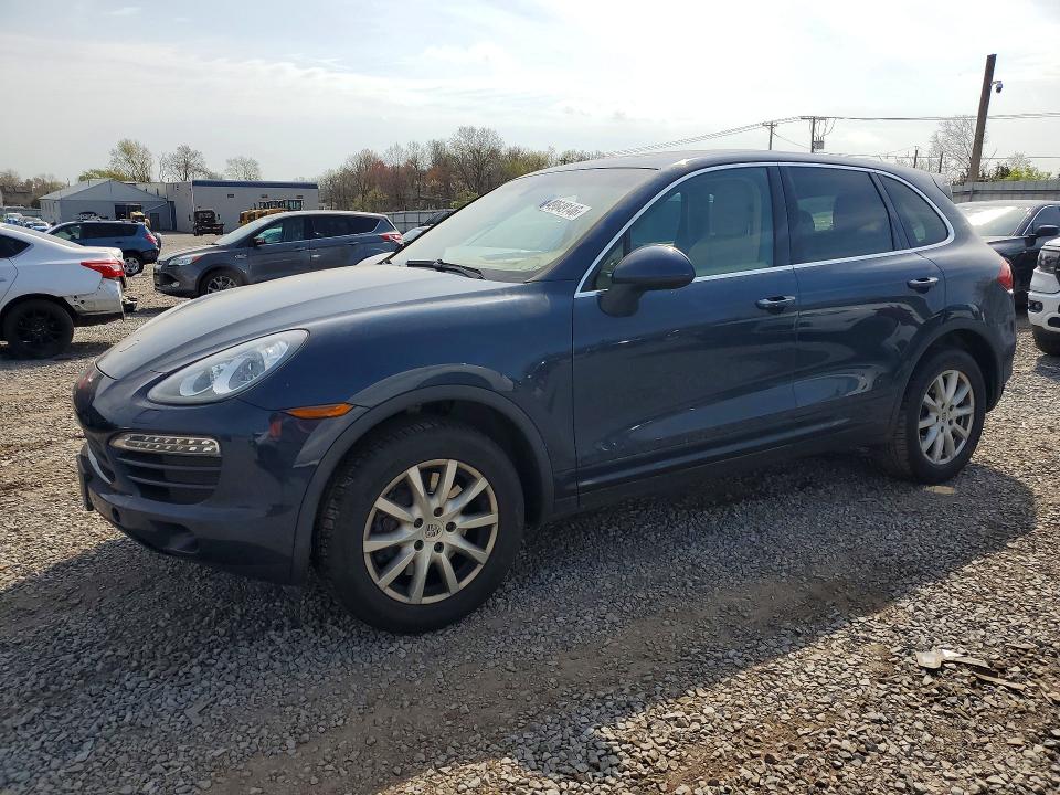 2014 Porsche Cayenne VIN WP1AA2A29ELA03206 COPART salvage auction — REAR END, Id - Salvage Certificate Of Title, sold $2,150 on 2026-07-31 (photo 1)