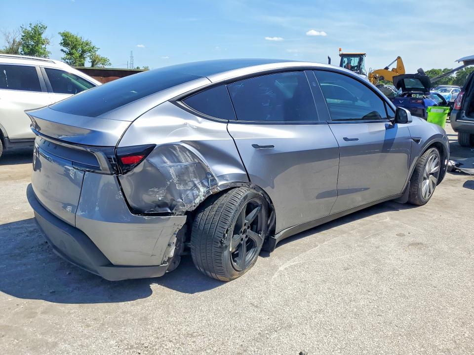 2026 Tesla Model y VIN 7SAYGDED1TA430045 COPART salvage auction — REAR END, Fl - Cert Of Title Slvg Rebuildable, sold $20,100 on 2026-07-15 (photo 3)