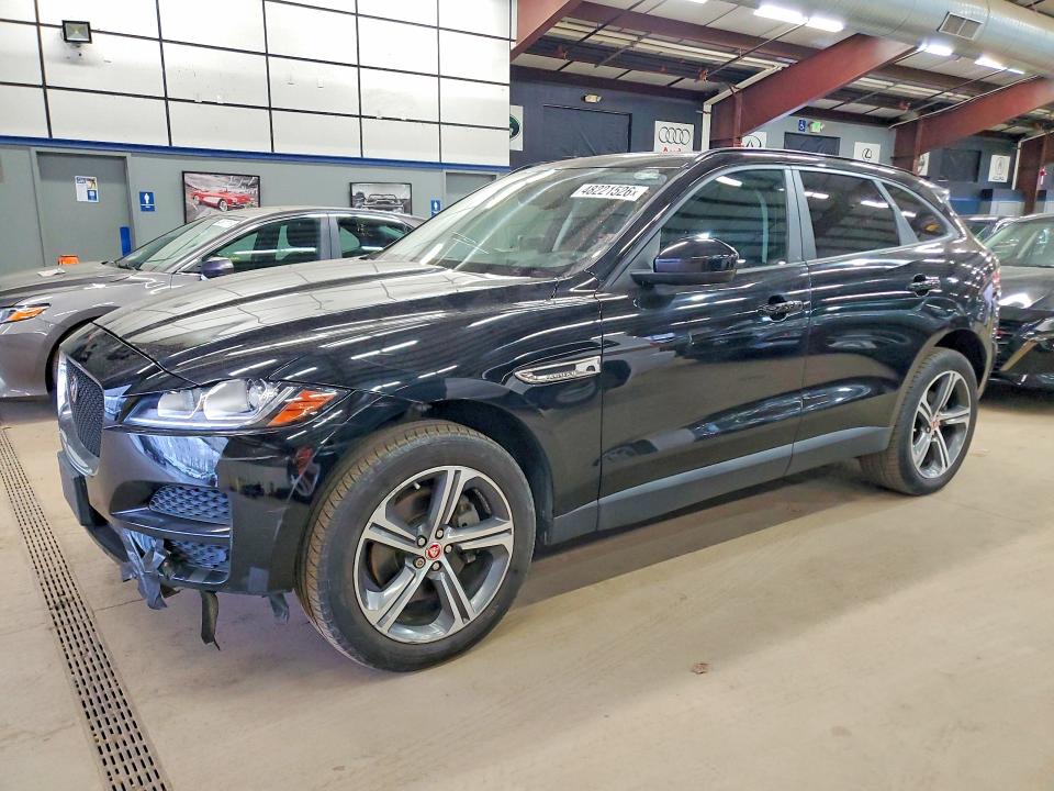 2017 Jaguar F-pace VIN SADCJ2BVXHA880147 COPART salvage auction — MINOR DENT/SCRATCHES, Ca - Certificate Of Title, sold $7,900 on 2026-07-24 (photo 1)