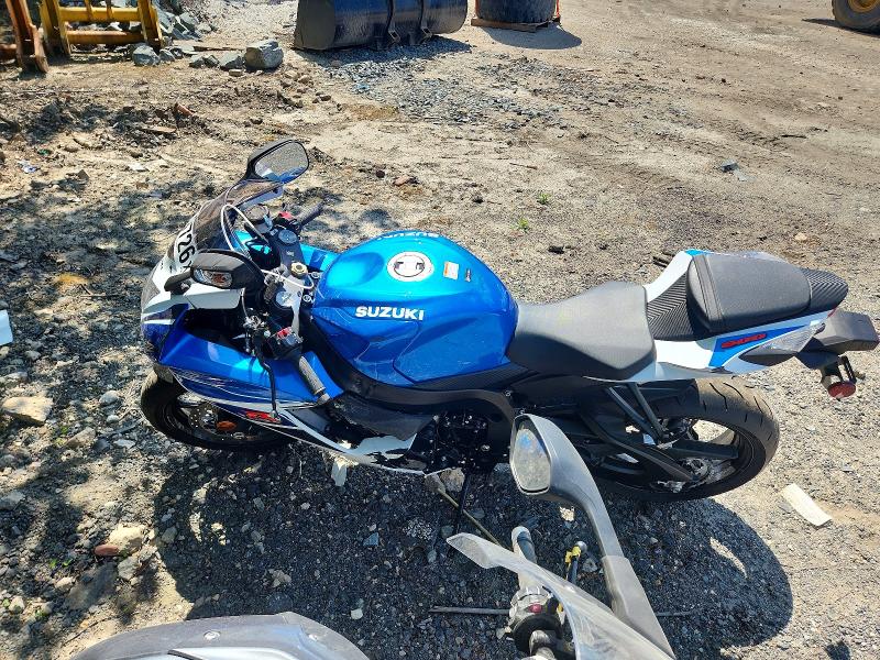 2025 Suzuki Gsx-r VIN JS1GN7FA4S7100809 COPART salvage auction — FRONT END, Md - Cert Of Salvage > 75% Damage, sold $1,200 on 2026-07-02 (photo 3)