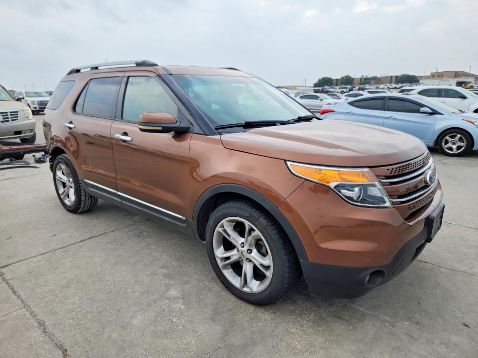 2011 Ford Explorer VIN 1FMHK7F82BGA01711 COPART salvage auction — REAR END, Tx - Salvage Vehicle Title, sold $1,750 on 2026-07-09 (photo 4)