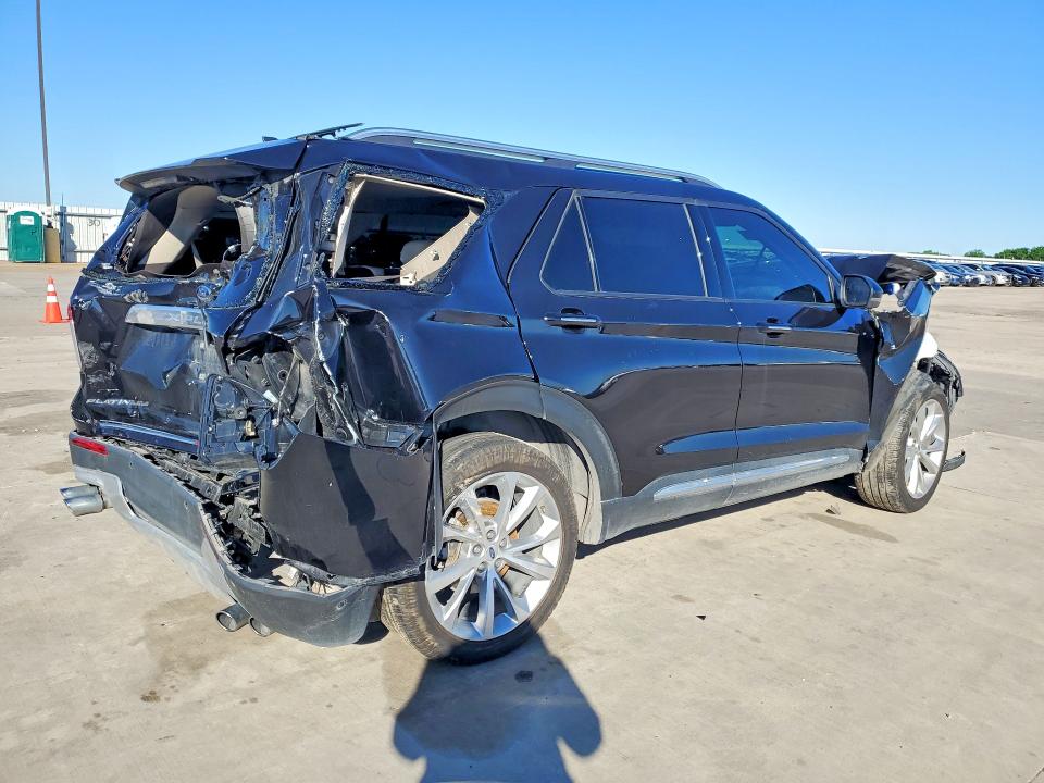 2022 Ford Explorer VIN 1FM5K8HC5NGA83397 COPART salvage auction — REAR END, Tx - Salvage Vehicle Title, sold $4,350 on 2026-07-09 (photo 3)