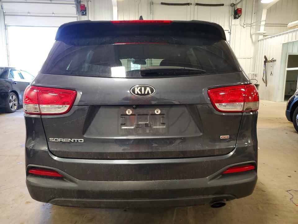 2018 Kia Sorento VIN 5XYPG4A34JG339494 COPART salvage auction — VANDALISM, Mn - Cert Of Title-Salvage, sold $1,450 on 2026-07-23 (photo 6)