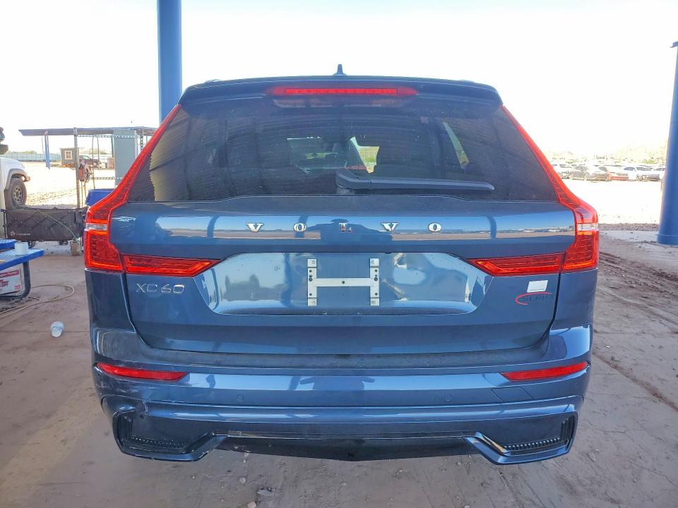 2024 Volvo Xc60 VIN YV4H60DL4R1763178 COPART salvage auction — SIDE, Mi - Cert Of Title-Salvage Vehicle, sold $13,300 on 2026-07-02 (photo 6)