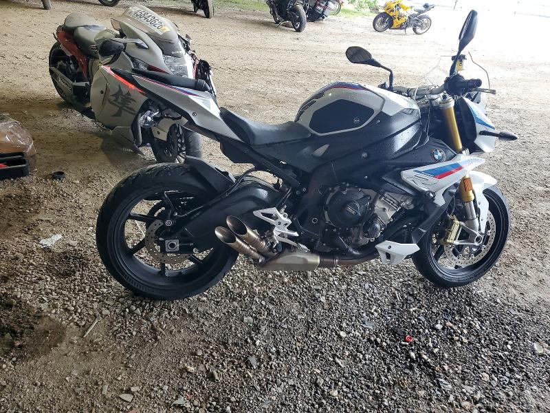 2018 BMW S VIN WB10D6203JZ762219 COPART salvage auction — FRONT END, Salvage Title, sold $2,600 on 2026-07-30 (photo 1)